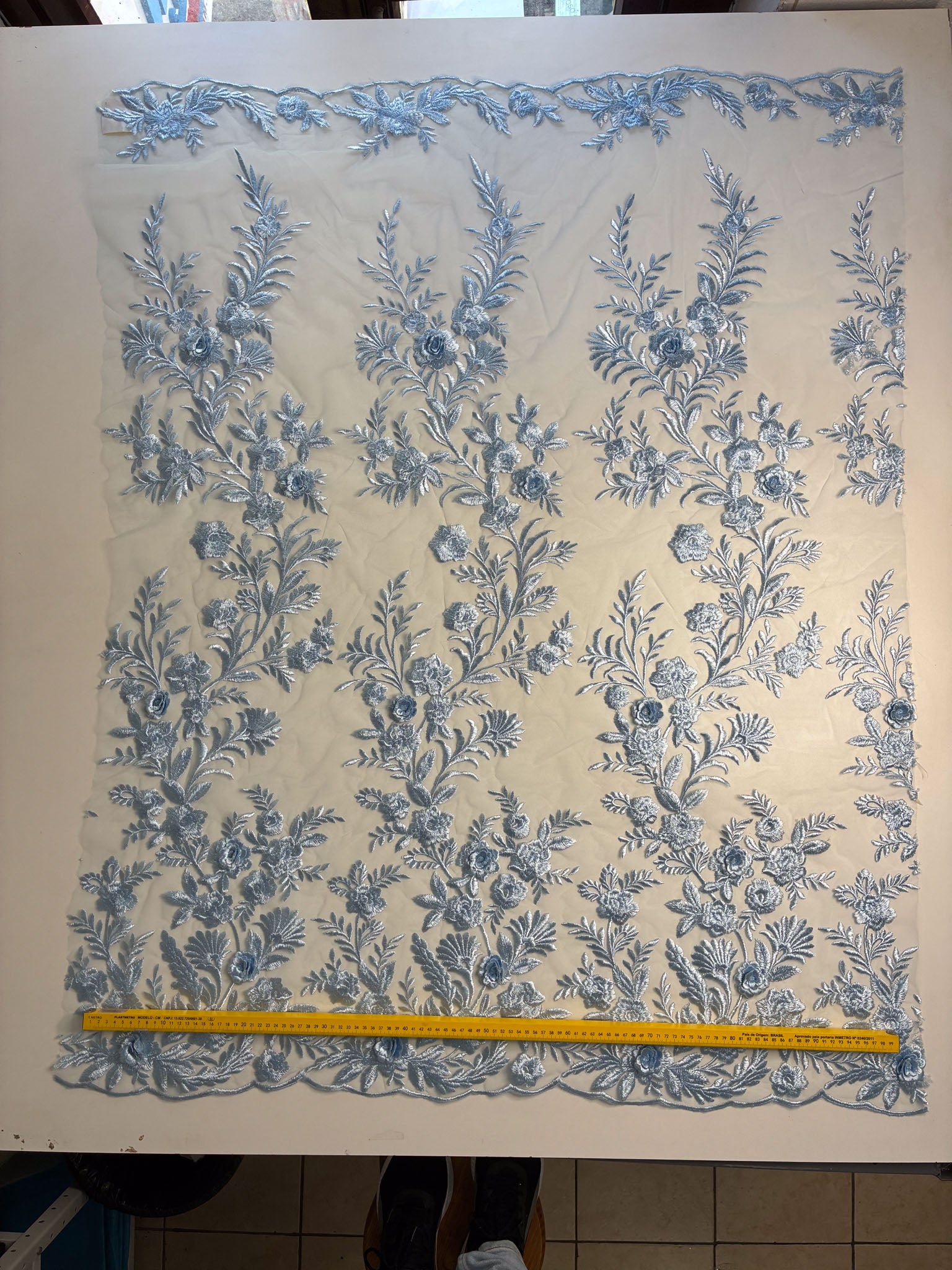 Tule Bordado London Azul Claro - Comprimento 1,00m X Largura: 1,38m