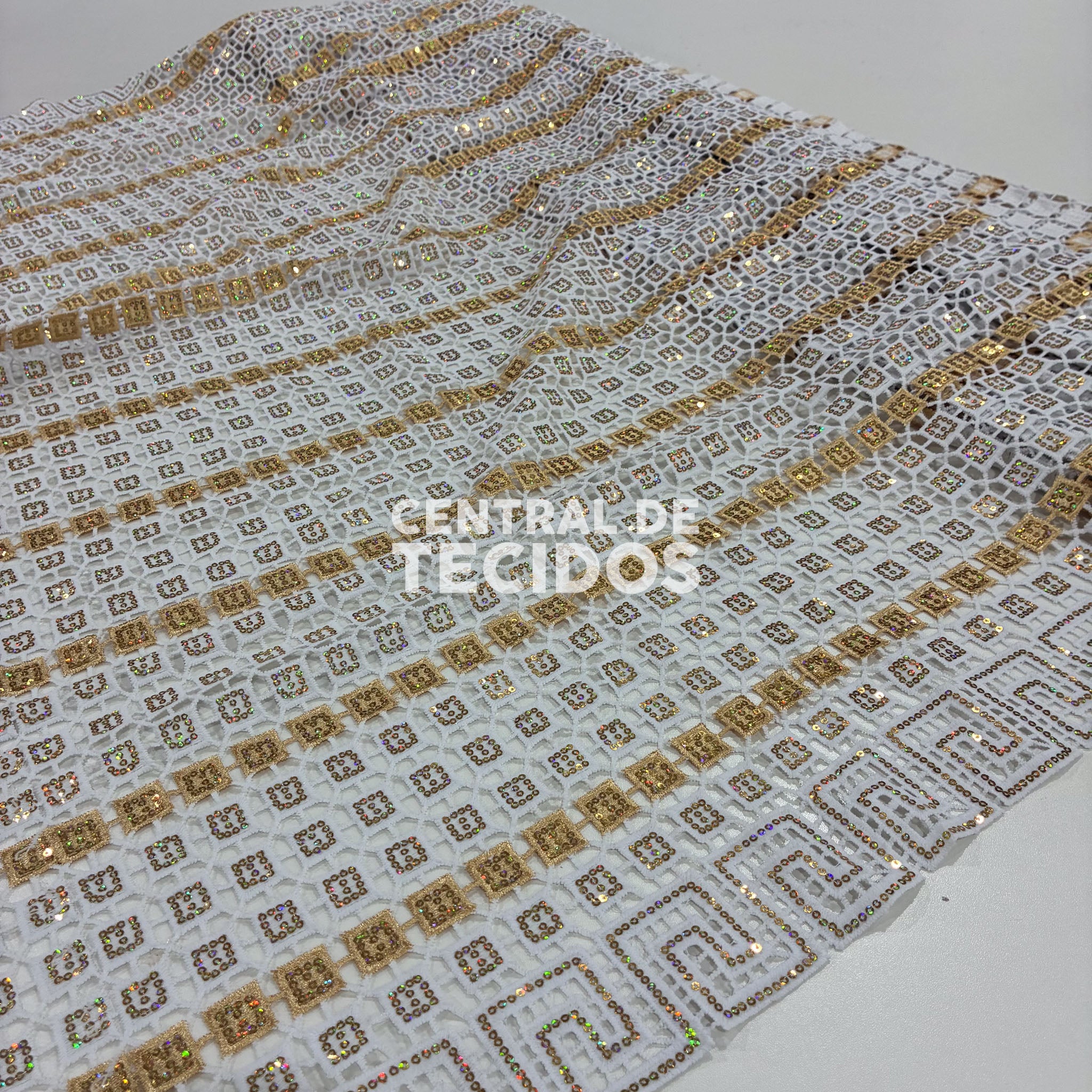 Guipir Nigéria Ouro #01 - Peça com 4,50 metros