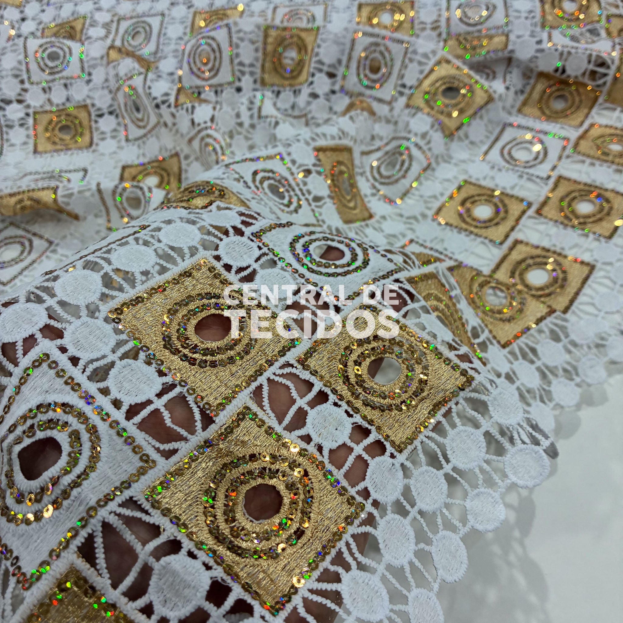 Guipir Nigéria Ouro #03 - Peça com 4,50 metros