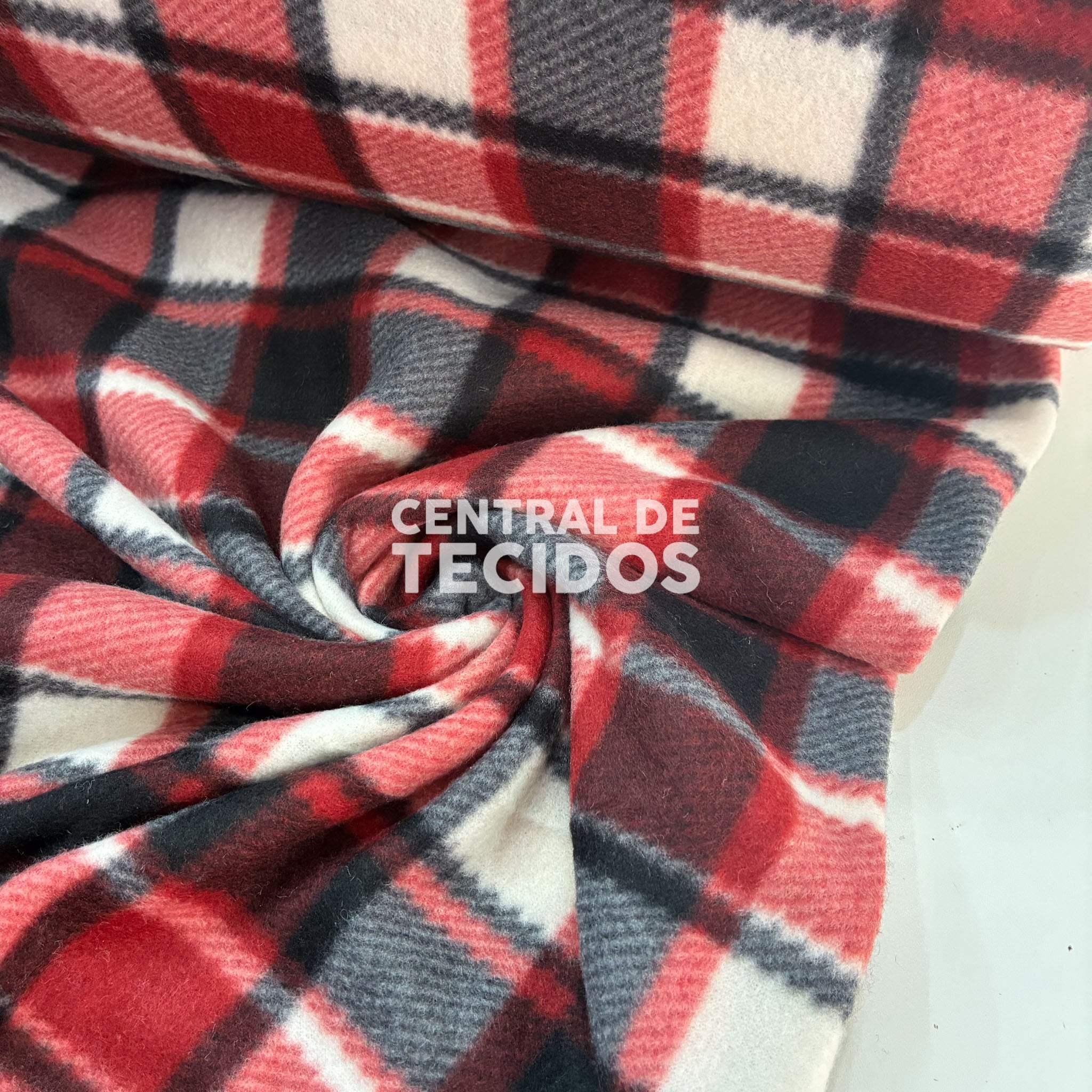 Soft Térmico Xadrez Escocês Vermelho e Preto