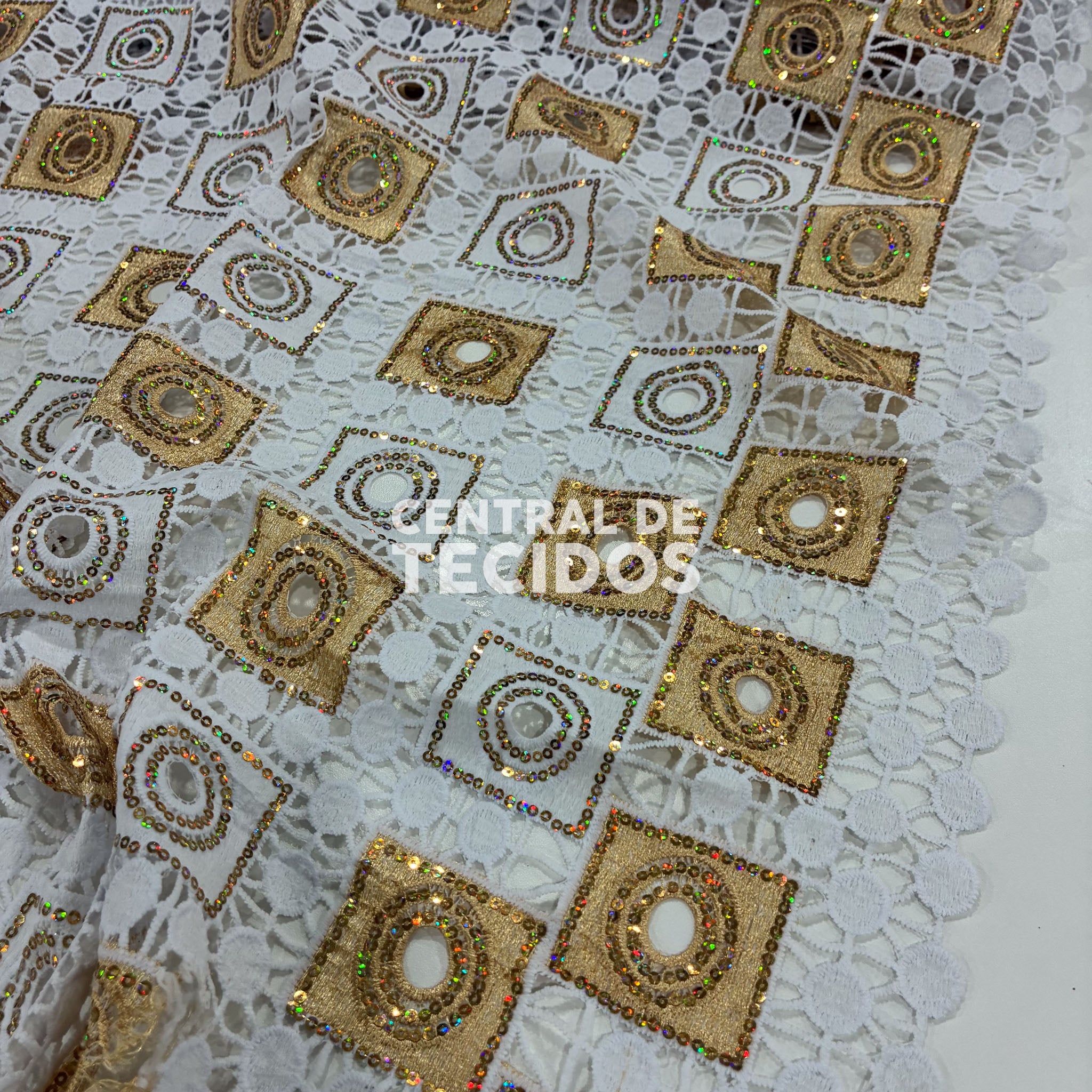 Guipir Nigéria Ouro #03 - Peça com 4,50 metros