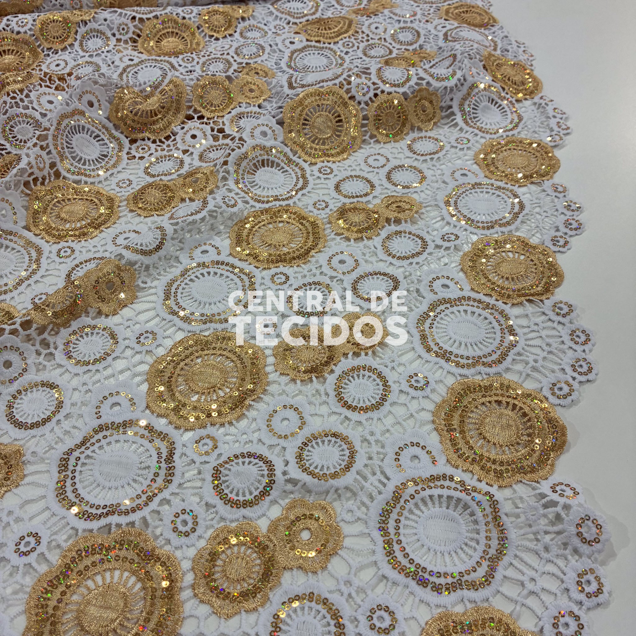 Guipir Nigéria Ouro #02 - Peça com 4,50 metros