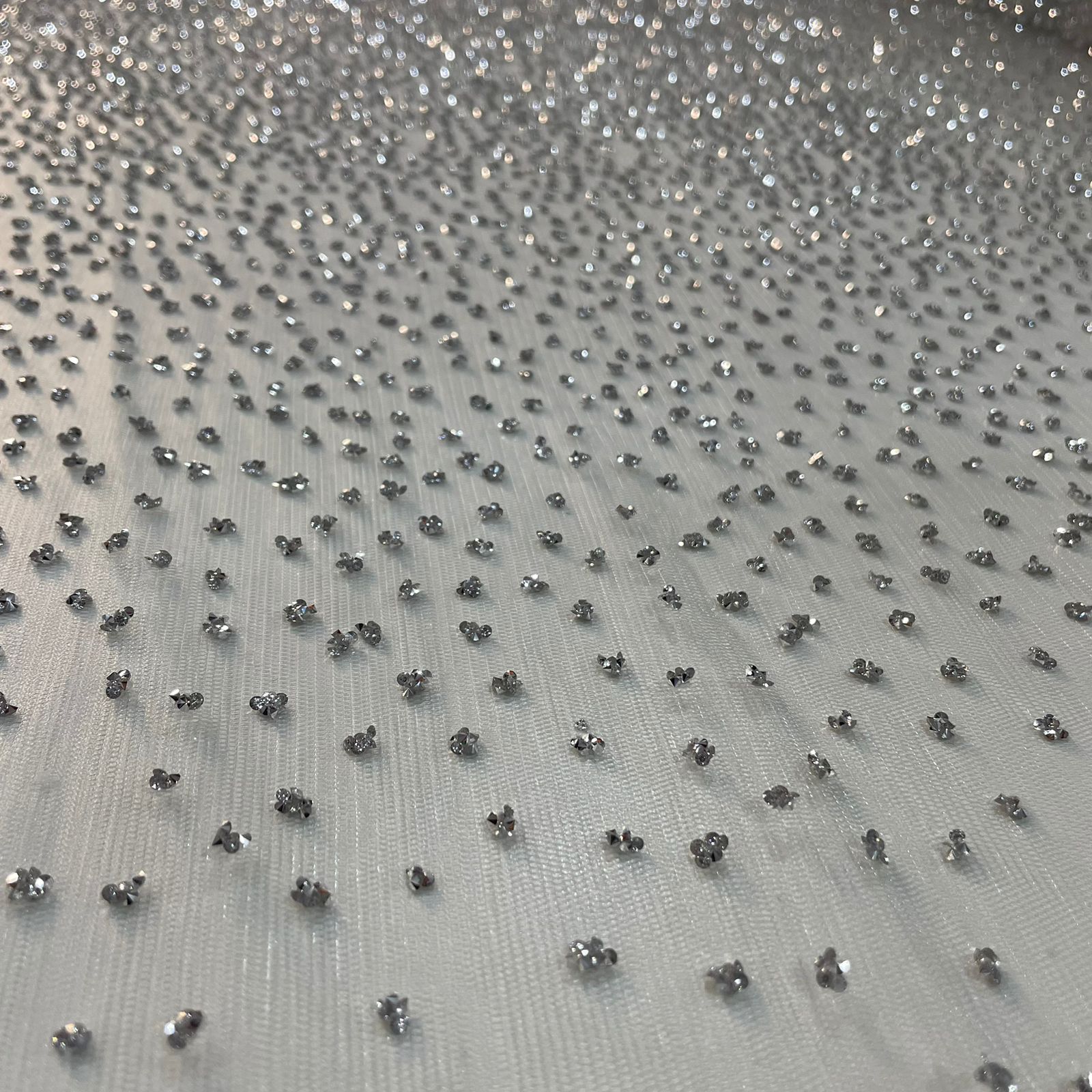 Tule Pedra Diamante Prata