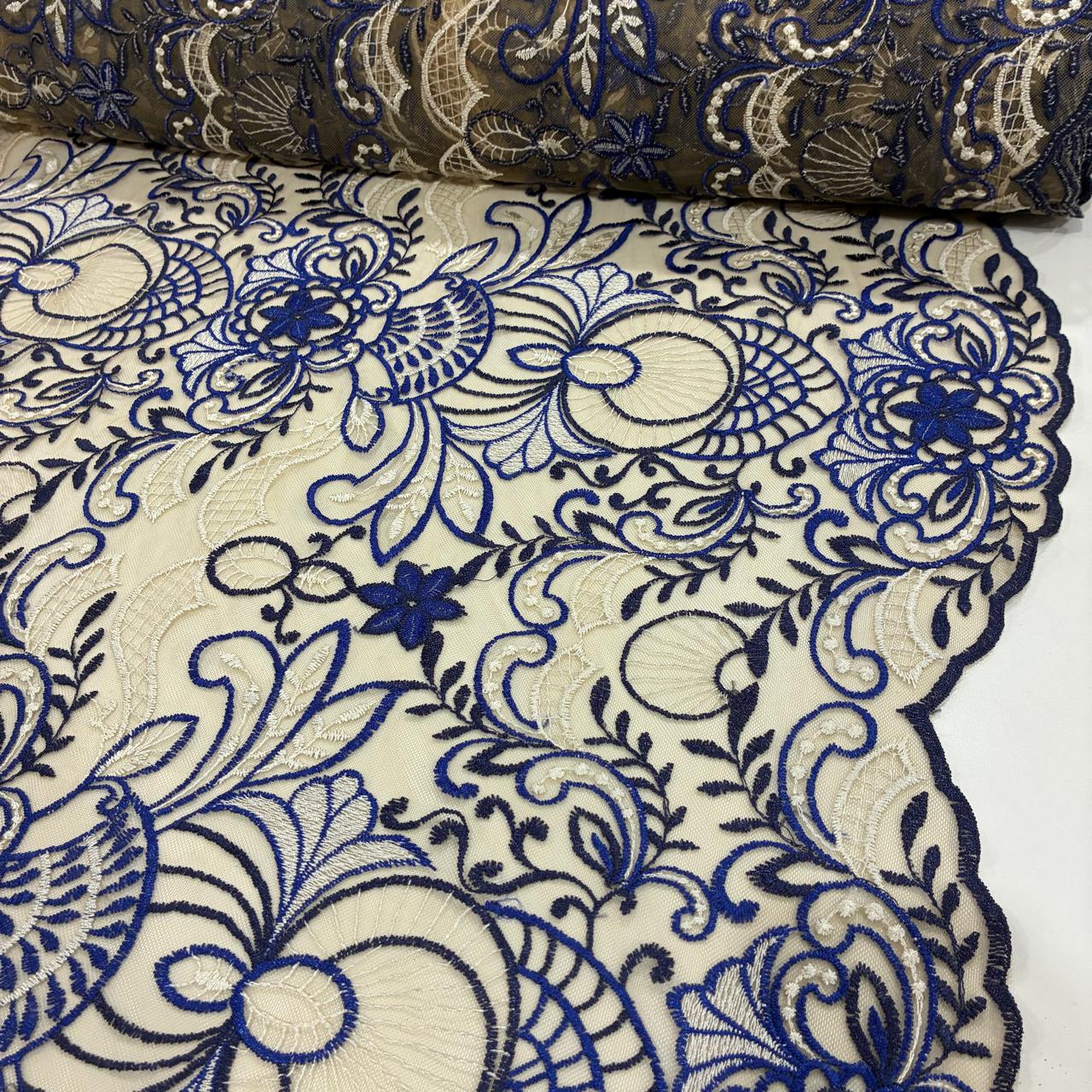 Tule Bordado Thai Tons de Azul