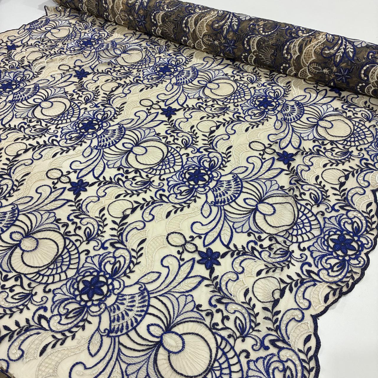 Tule Bordado Thai Tons de Azul