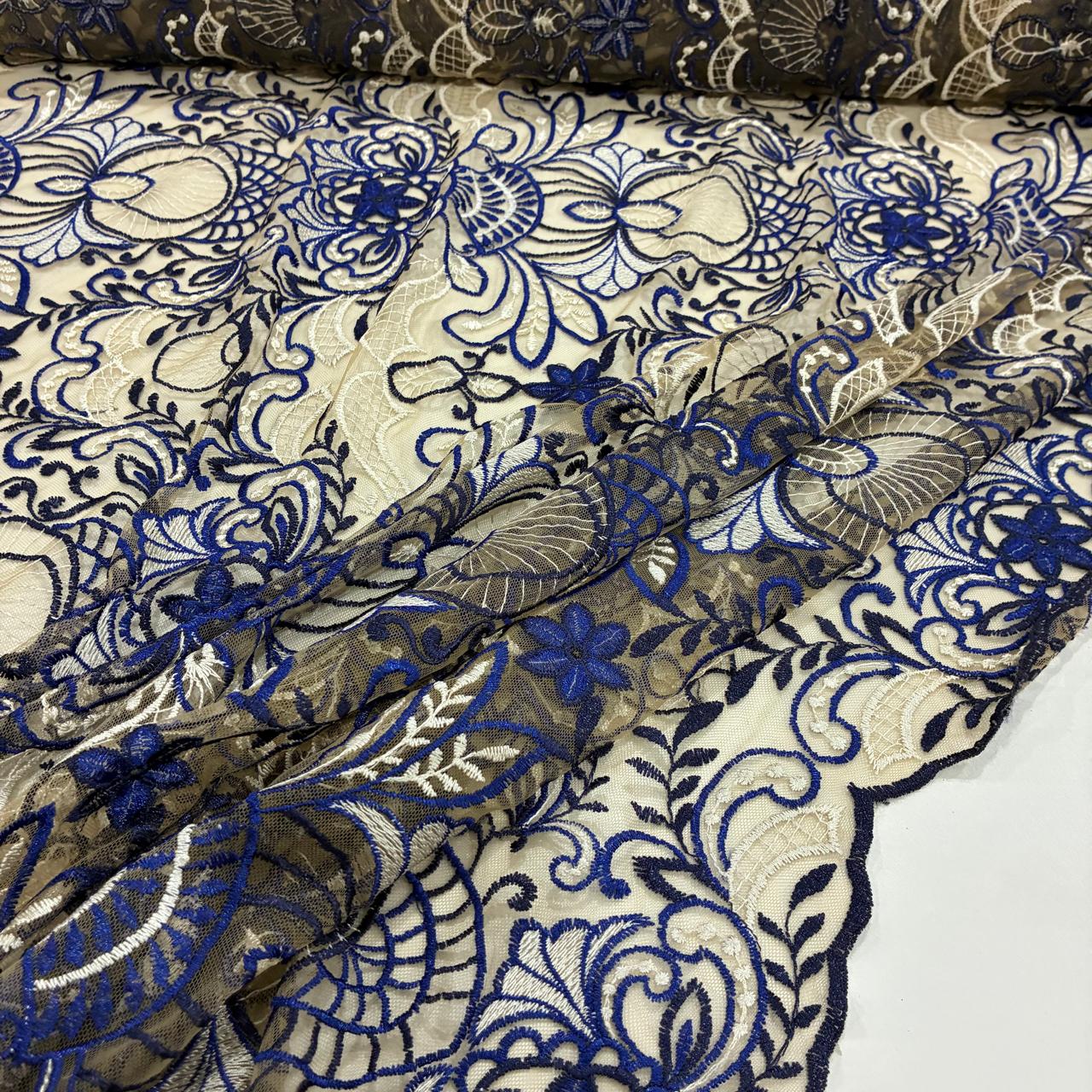 Tule Bordado Thai Tons de Azul