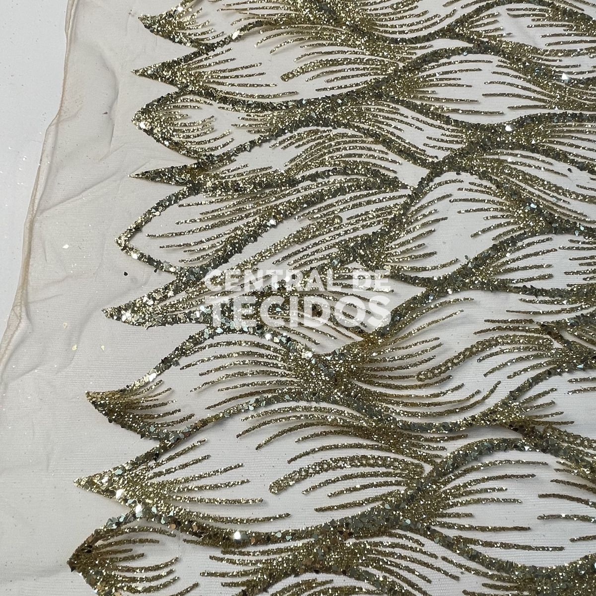 Tule Glitter Diamante Luar Dourado