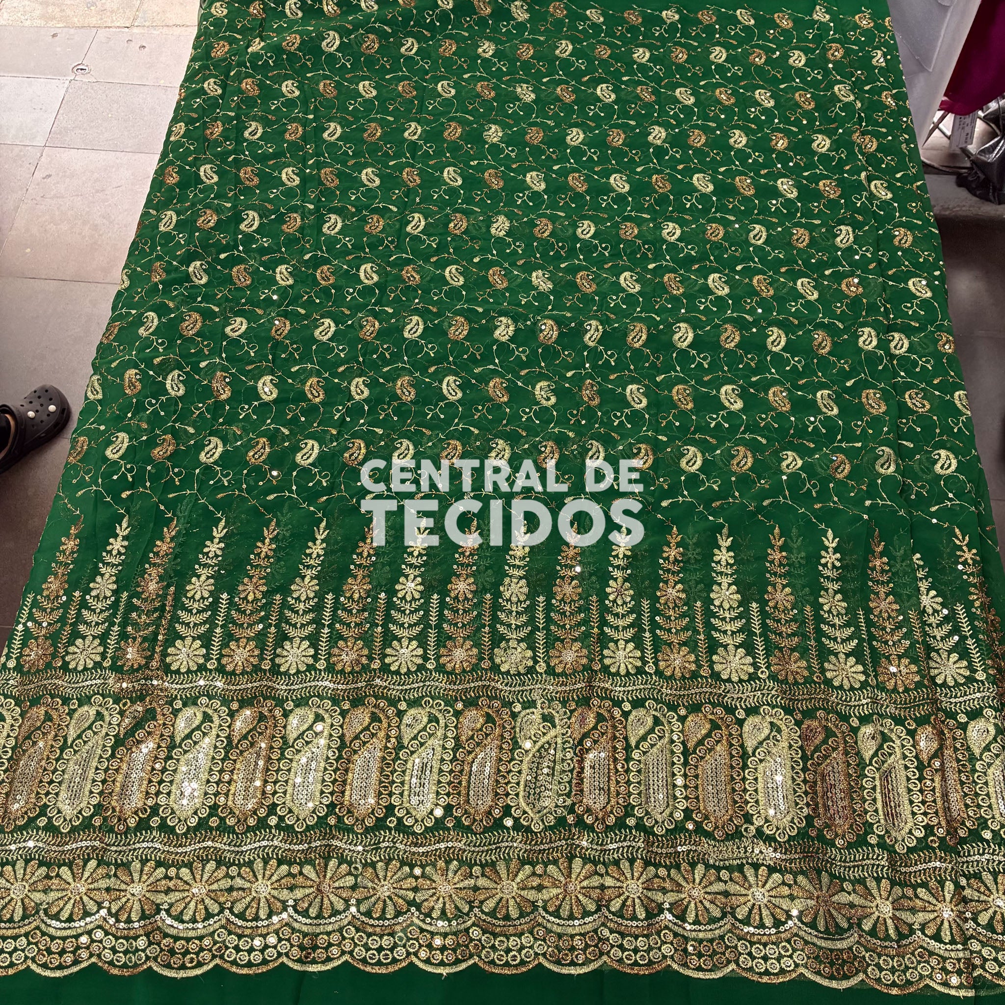 Chiffon Bordado Indiano Verde