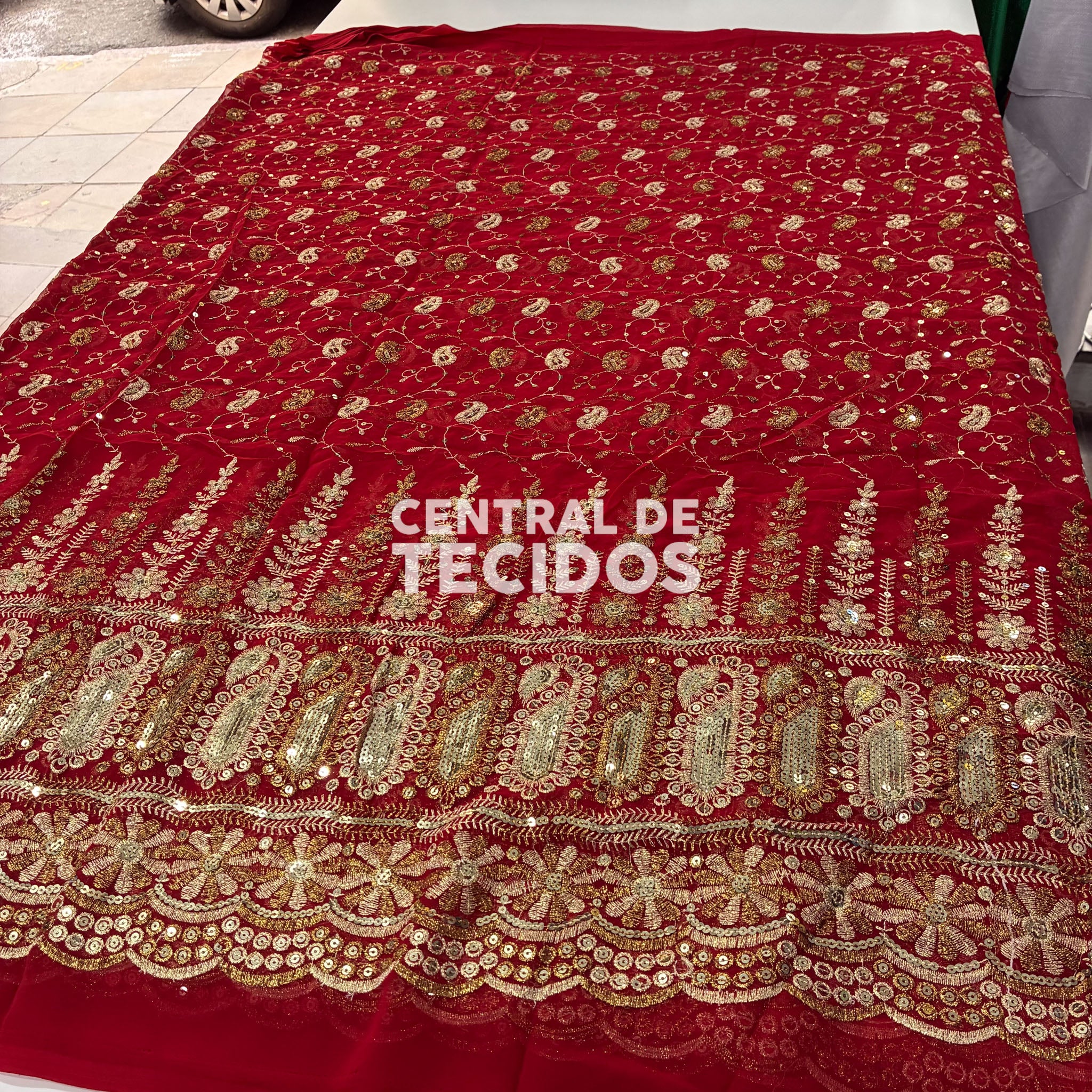 Chiffon Bordado Indiano Vermelho