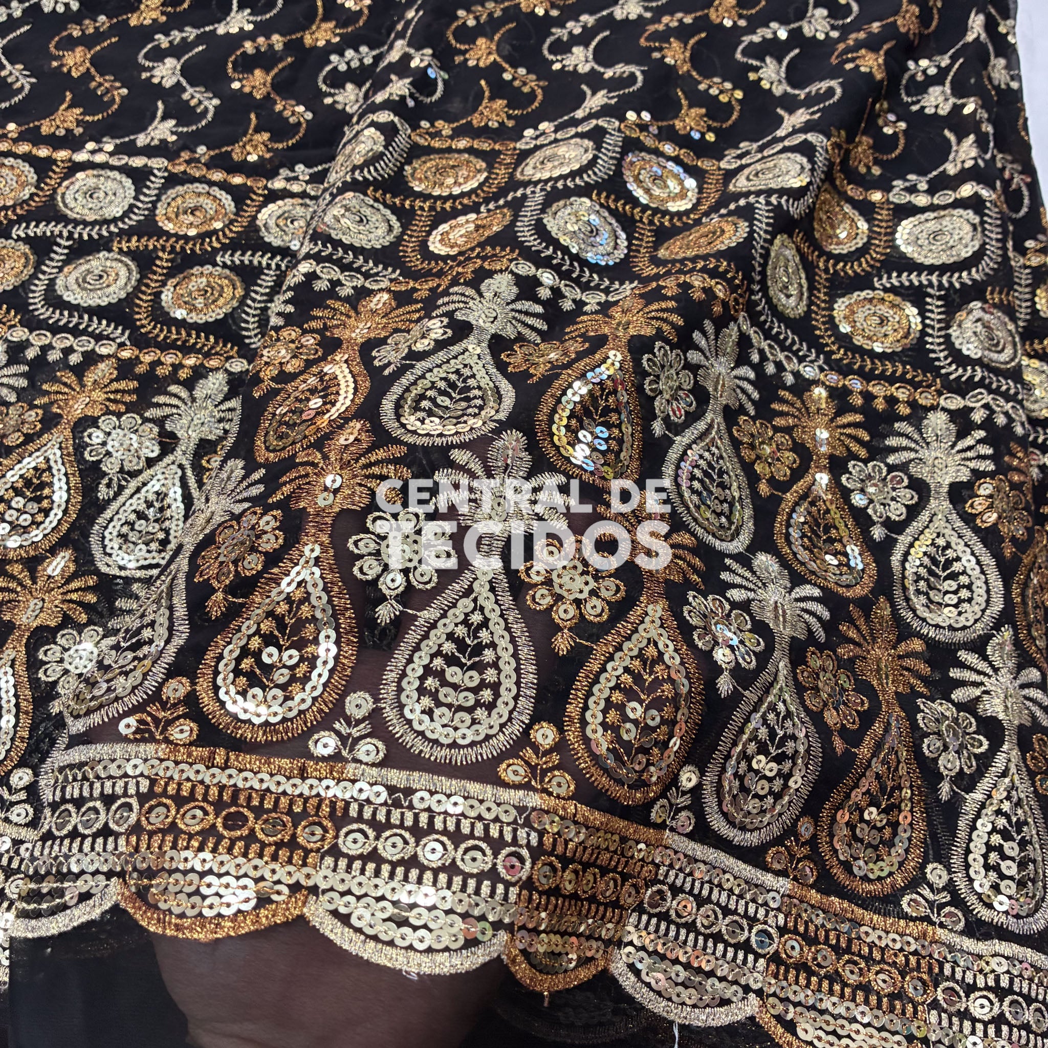 Chiffon Bordado Indiano Preto