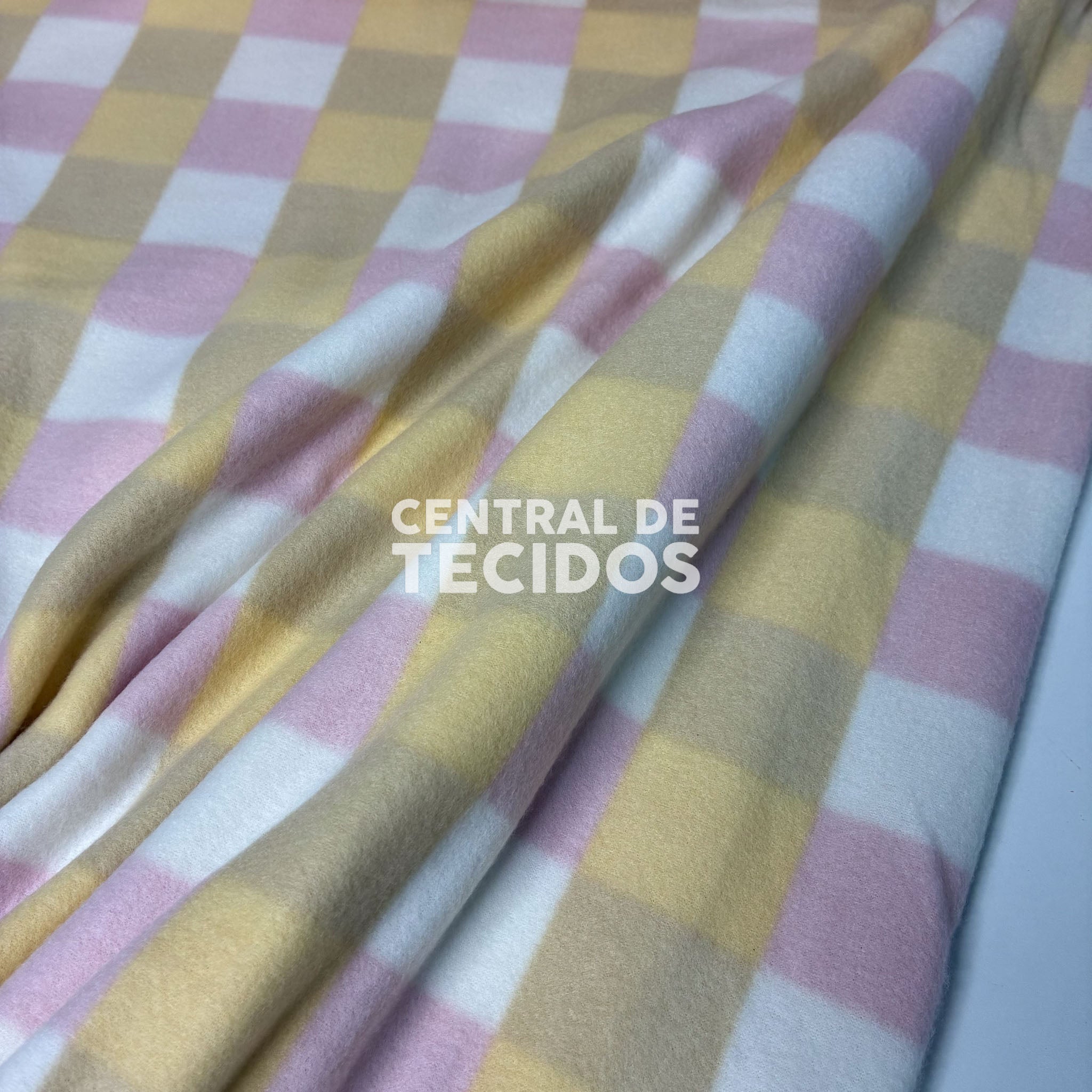 Soft Térmico Xadrez Rosinha e Amarelo