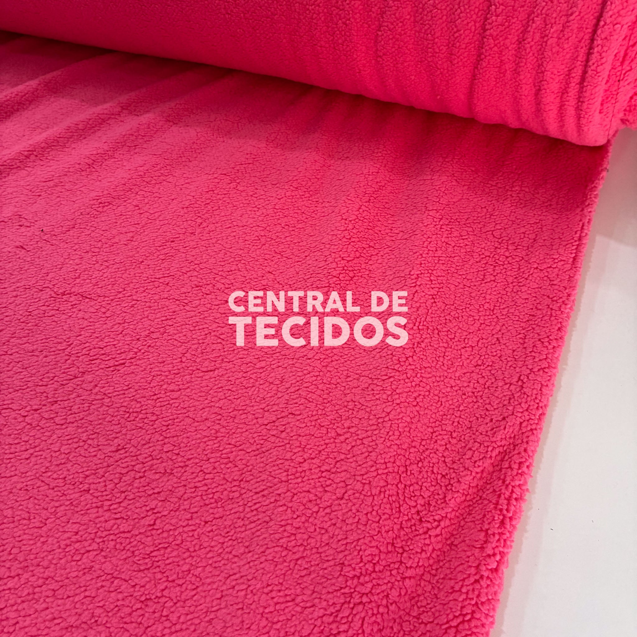 Pele Sherpa Baixa Rosa Chiclé