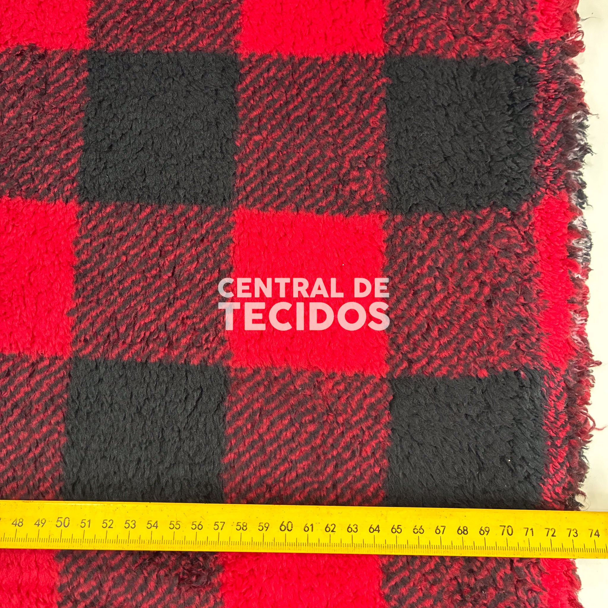 Pele Sherpa Dupla Xadrez Vermelho e Preto