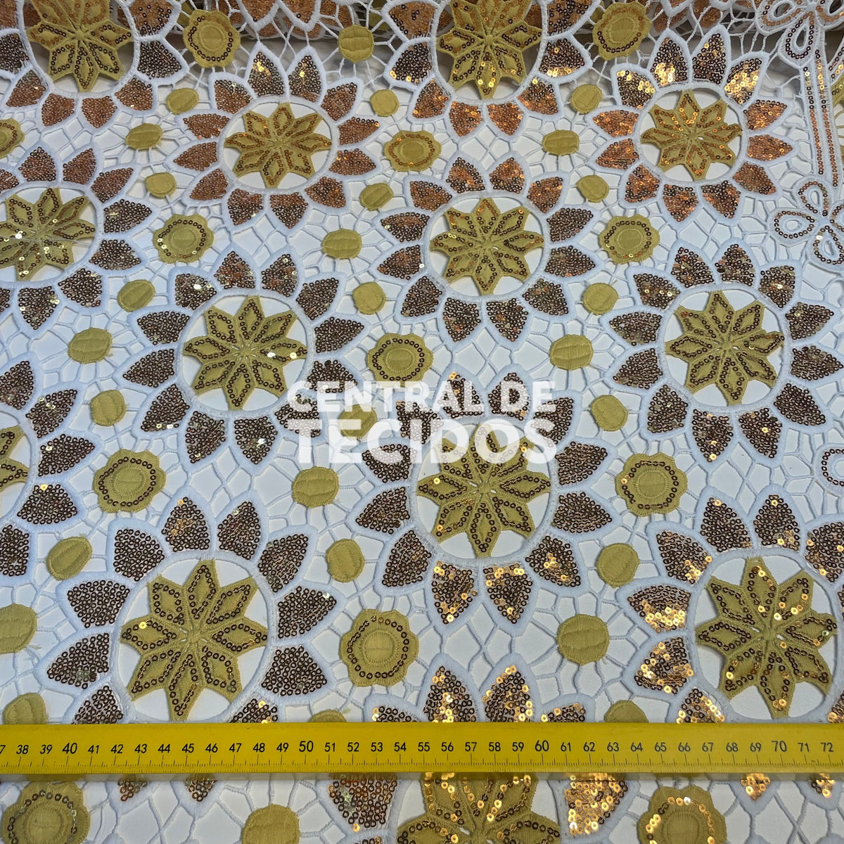 Guipir Kigali Amarelo e Dourado