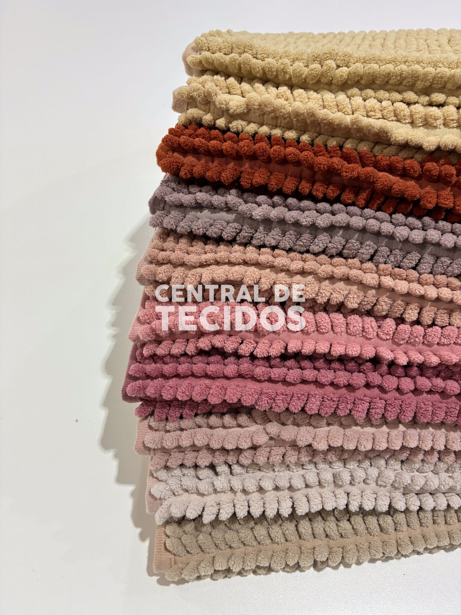 Tapete de Banheiro Bolinha Microfibra Bolinha Antiderrapante Promoção 38x58cm