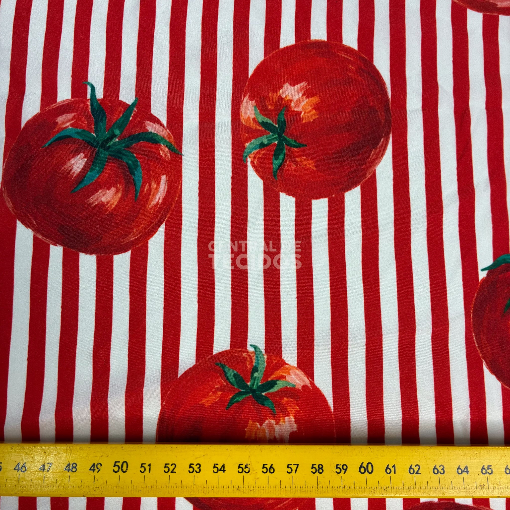 Crepe Sedinha Tomate Listras Vermelhas