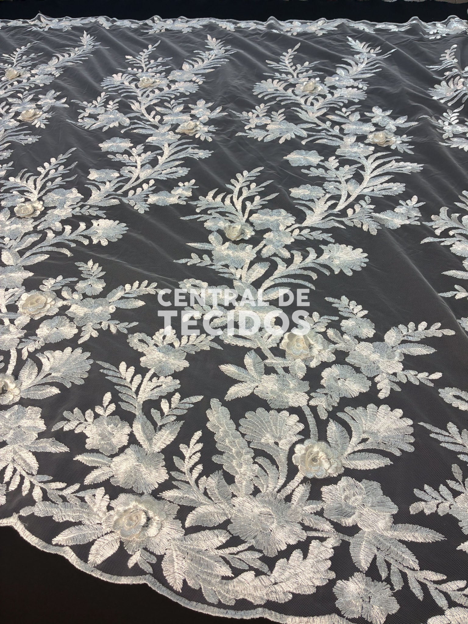 Tule Bordado London 3D Branco