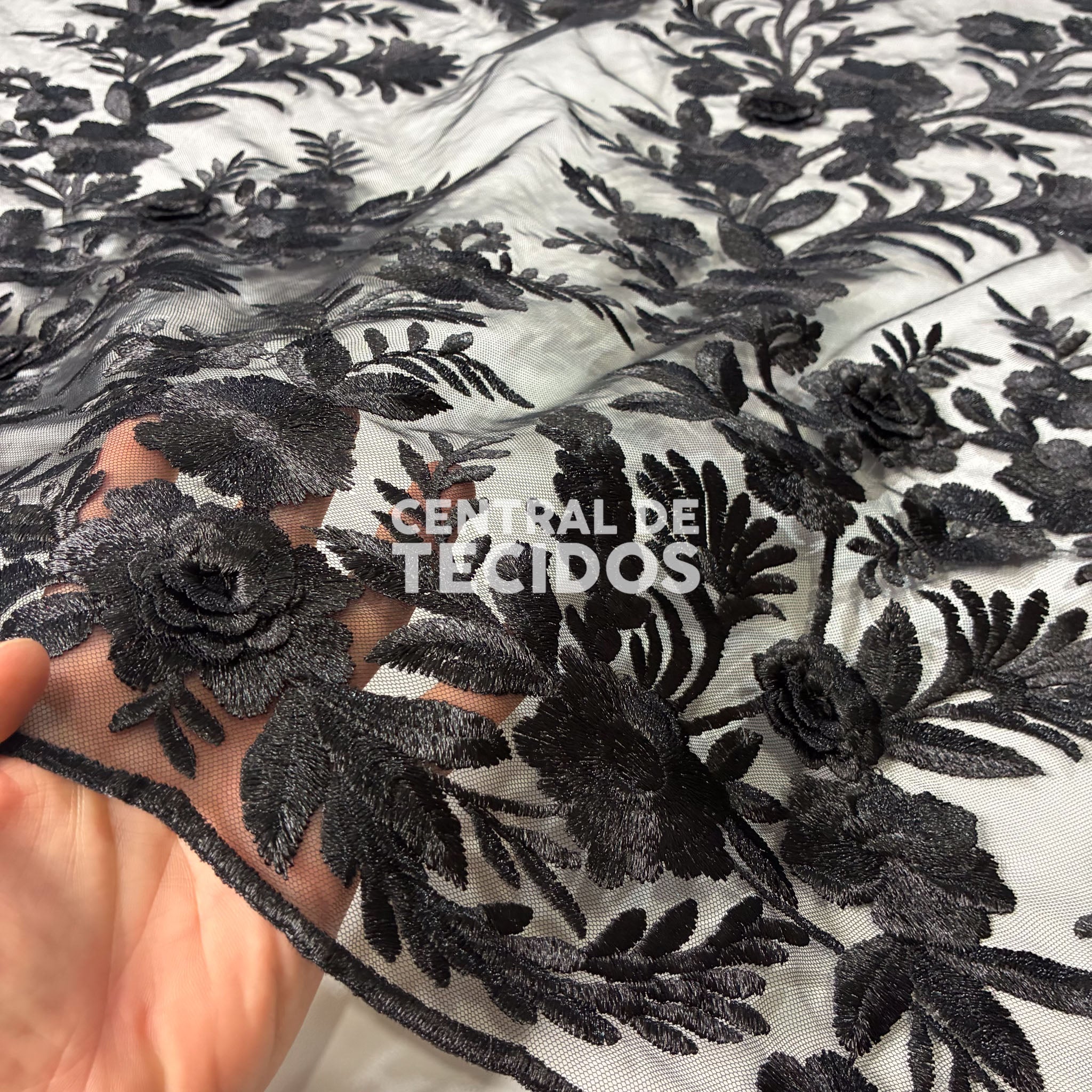 Tule Bordado London 3D Preto