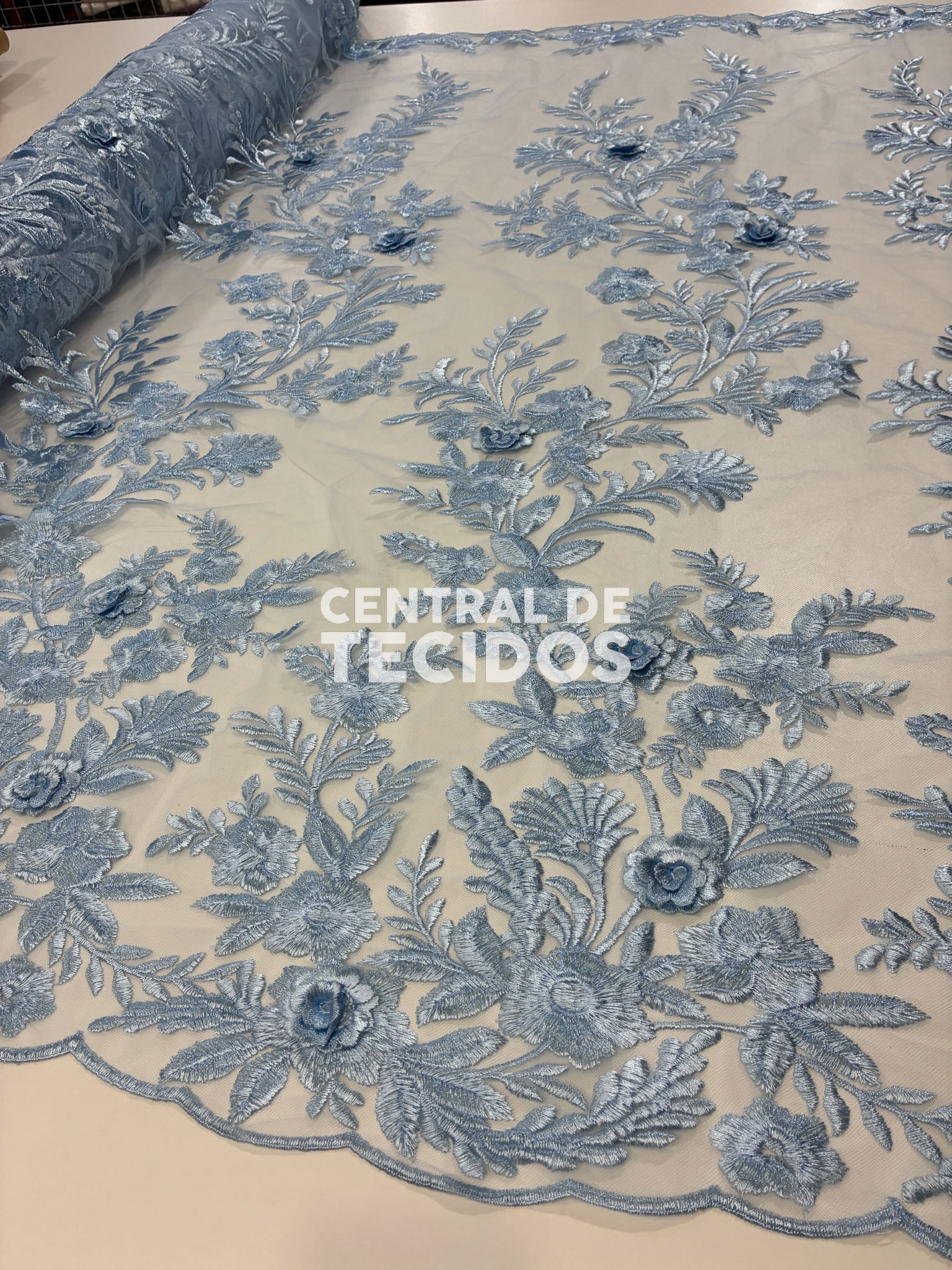 Tule Bordado London 3D Azul Bebê