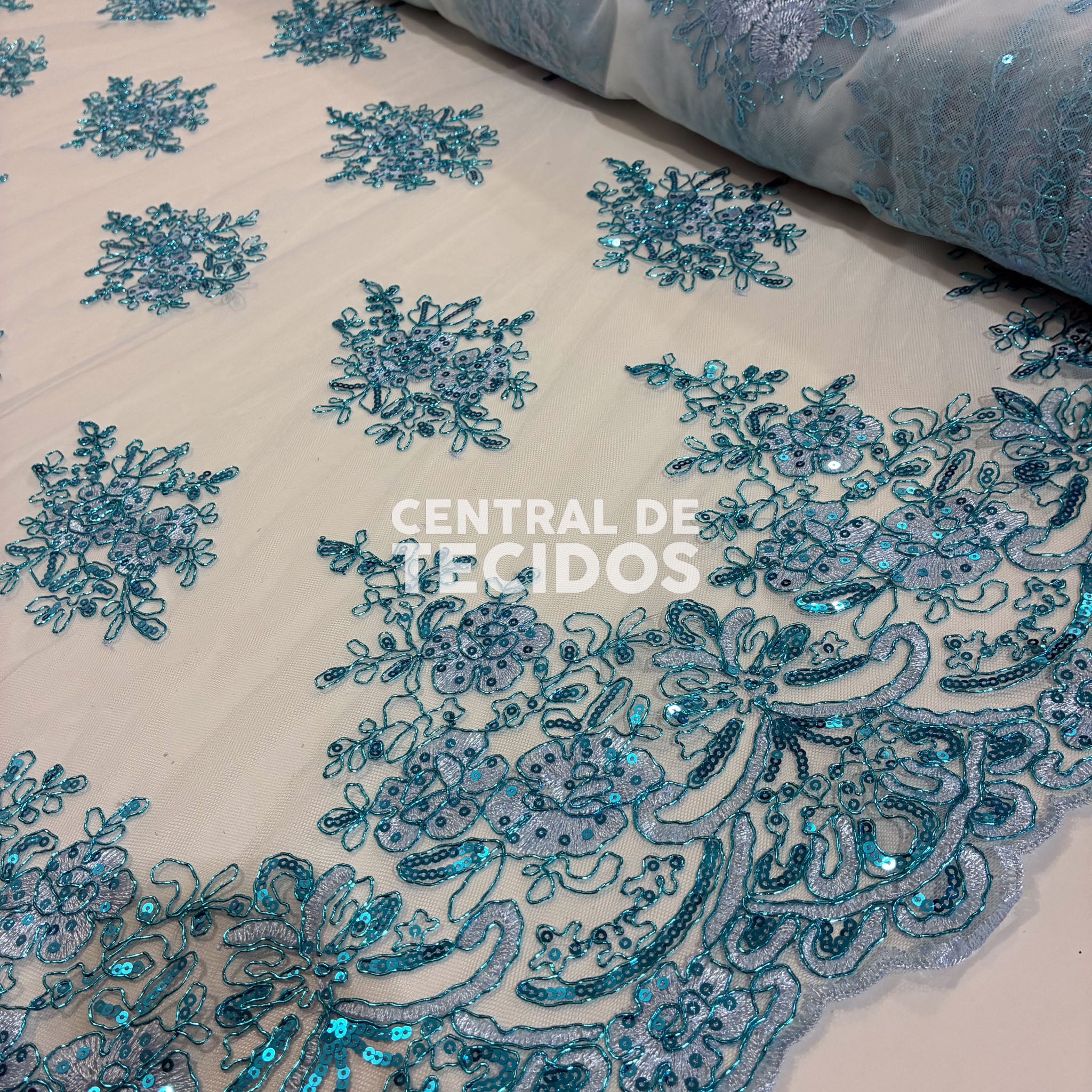 Tule Bordado Metálico Godess 559 Azul Claro