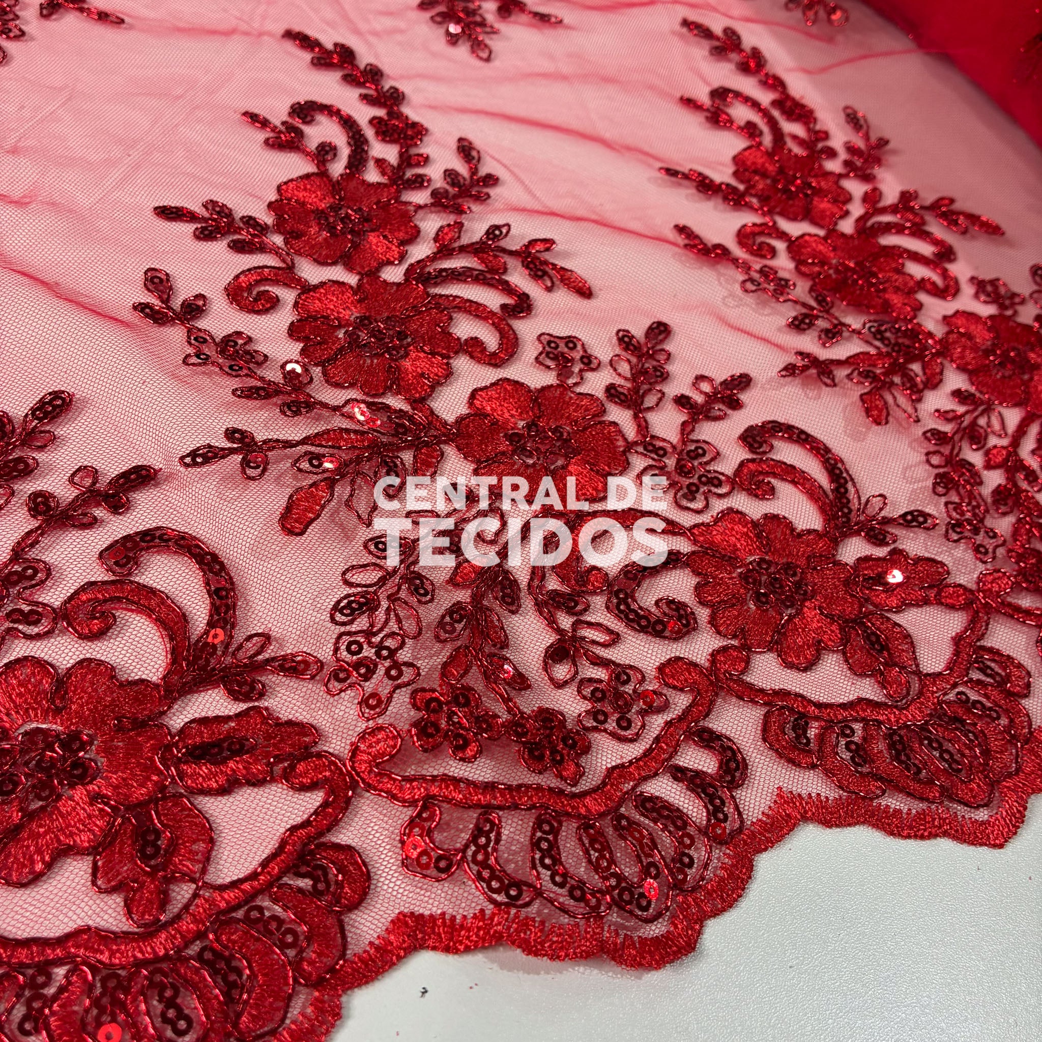 Tule Bordado Soho Vermelho