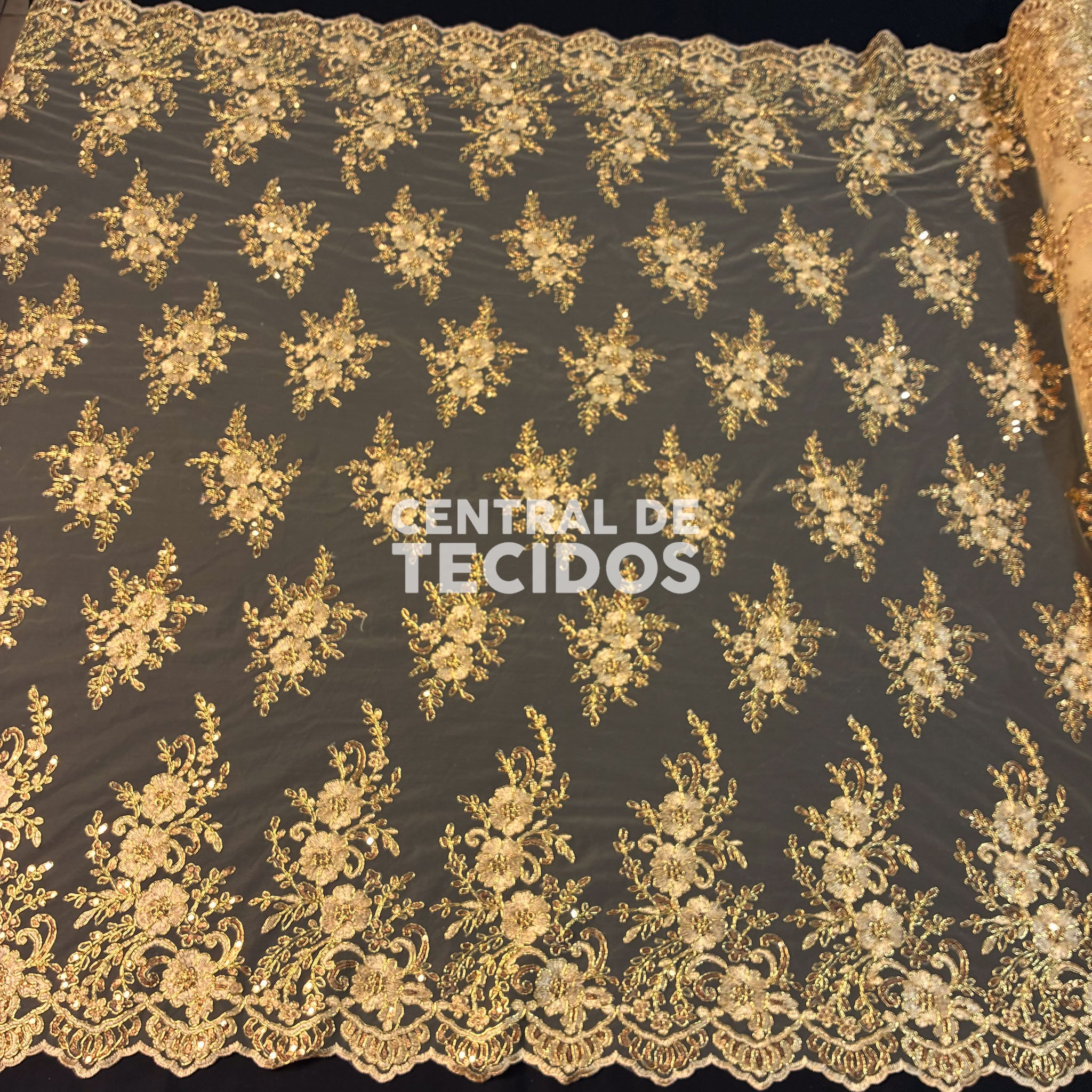 Tule Bordado Soho Dourado Intenso