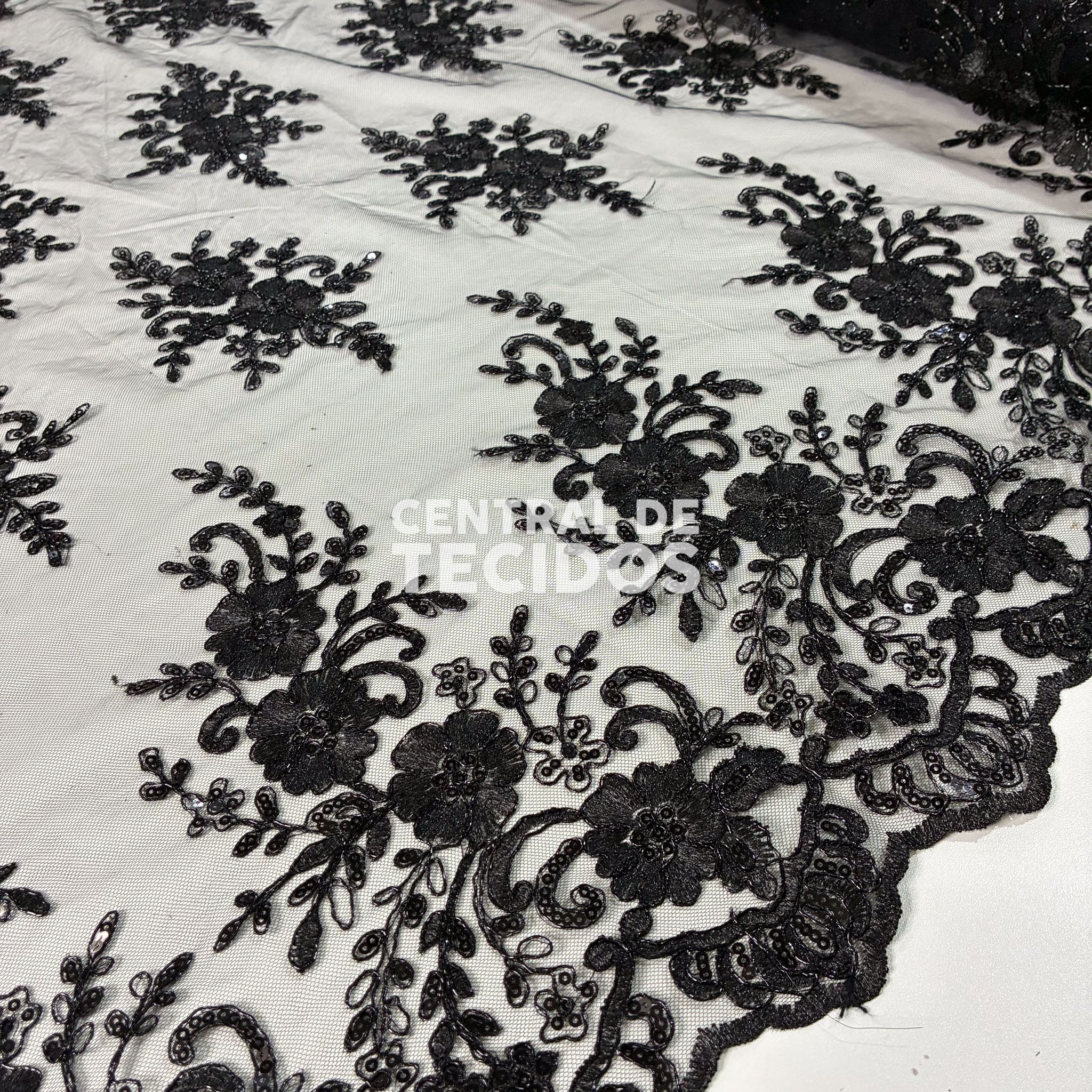 Tule Bordado Soho Preto