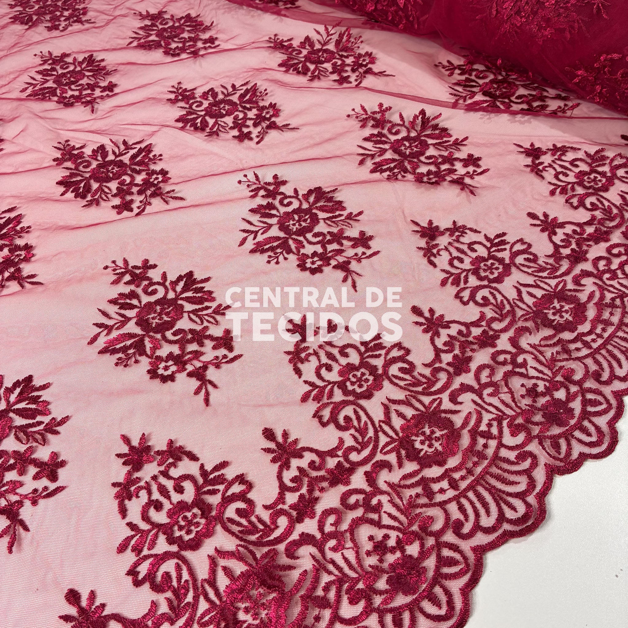 Tule Bordado Juliana Marsala