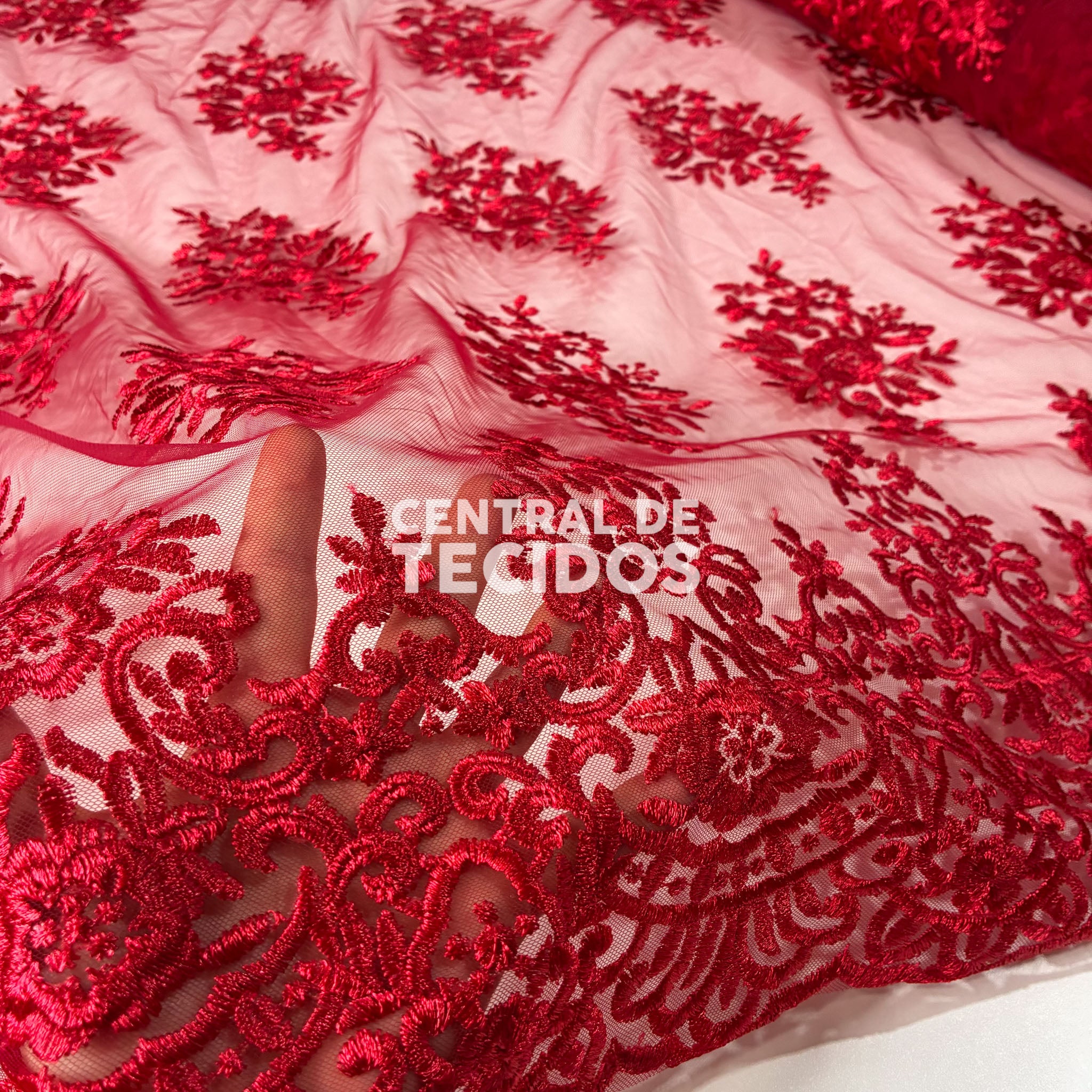 Tule Bordado Juliana Vermelho