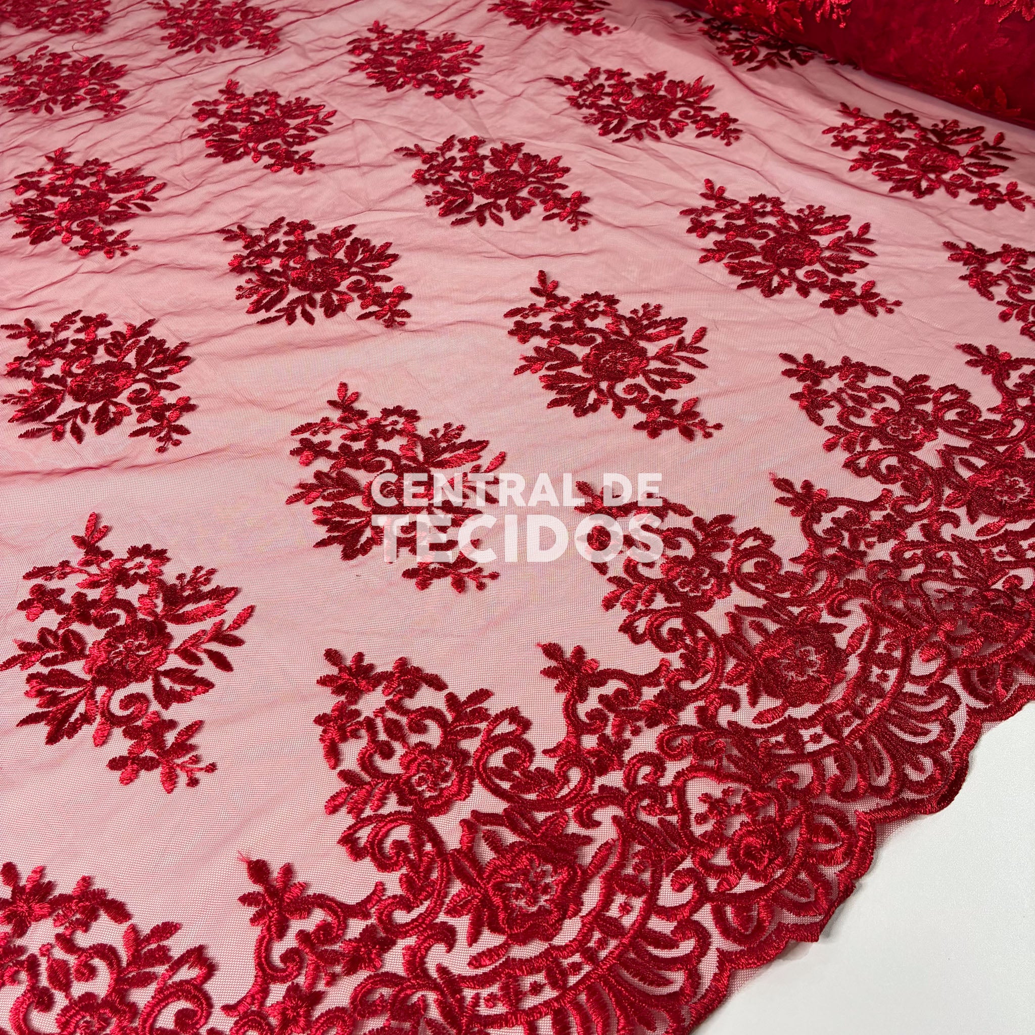 Tule Bordado Juliana Vermelho