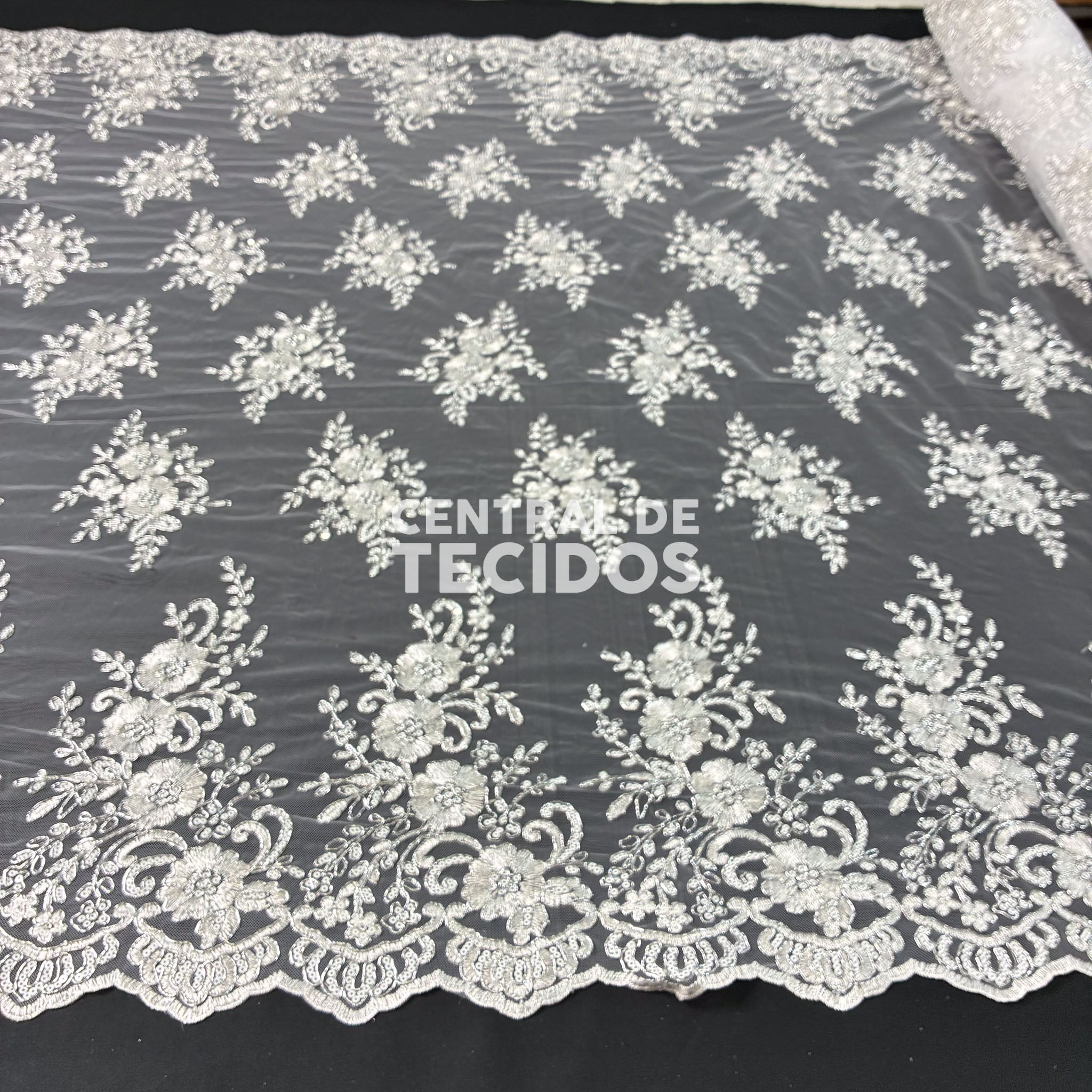 Tule Bordado Soho Branco Prata